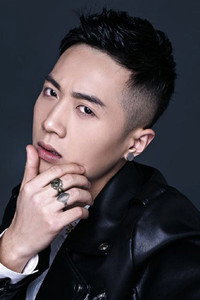 许吴彬