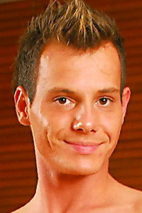 Vic Degaie