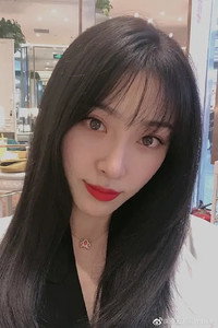 潘羞月