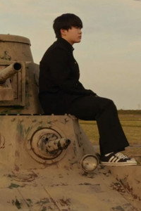 少年と戦車