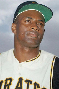 Baseball's Last Hero: 21 Clemente Stories