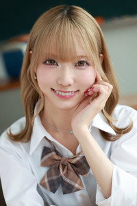 雨宮もな