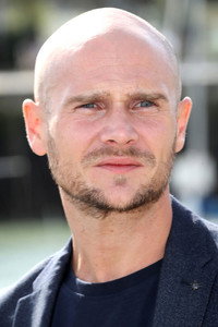 NICOLAS GOB