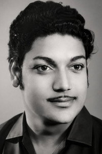 சசிகுமார்