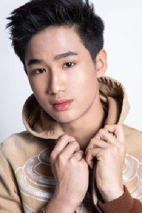 จิรกิตติ์ กาญจนวราภรณ์