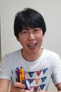 東龍一