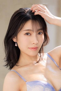 花里アカリ