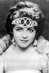 Gladys Walton