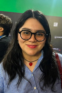 Luciana Apaéstegui