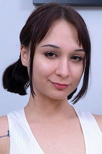 Mia La Fou