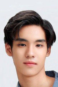 Yai Teerapong Suparwong