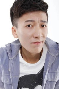 李卓航