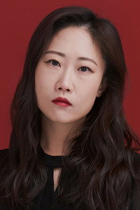 Minji Kang
