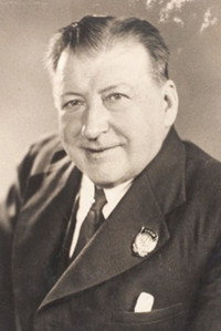 Юрий Юрьев