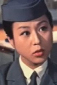 峯品子