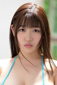 小梅えな