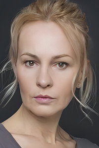 Анна Максимова