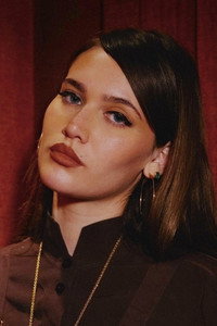 Sienna Spiro