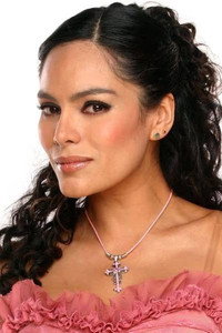 Rossana San Juan