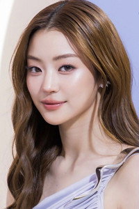 Miu Natsha Taechamongkalapiwat