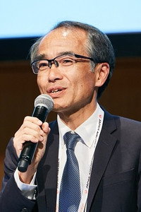 冨川八峰