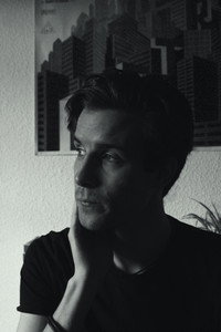 Tom Oliver