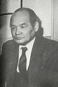 天尾完次