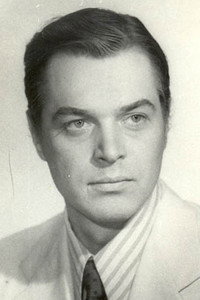 Александр Овчинников