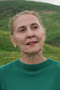 Consuelo De Moraes
