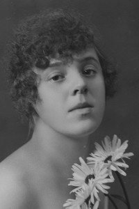 Albina Kausi