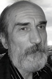 თენგიზ წულაია