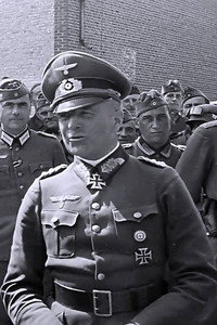 Auf den Schlachtfeldern des großdeutschen Freiheitskampfes