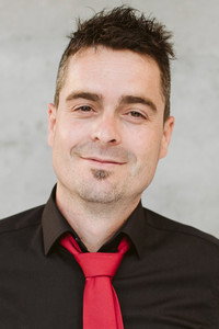 Álex Clavero