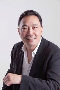 余偉國