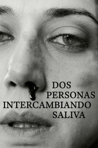 Dos personas intercambiando saliva