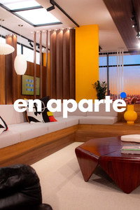 En aparté