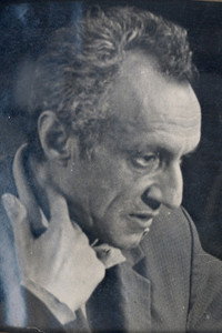Յուրի Երզնկյան