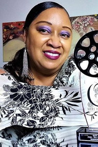 Lynne Newton