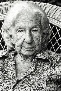 Cora Coralina