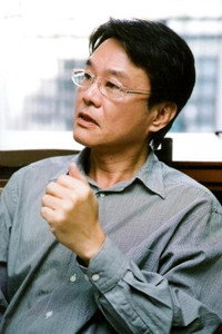 黃明川