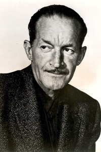Lionel Lindon