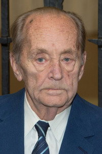 Vaino Väljas