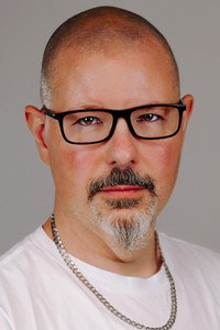 Mikael James
