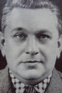 Михаил Слуцкий