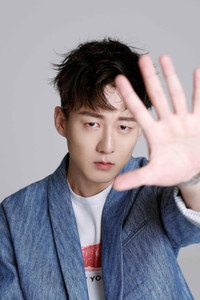 杨添明