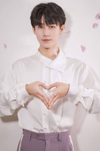 张真源