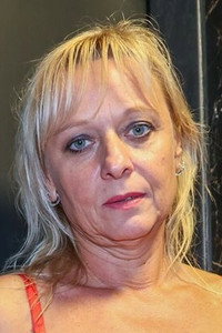 Anna Versailles