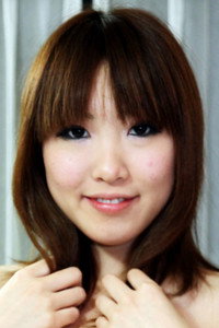 Asami Uemura