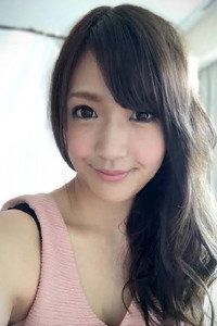 Hana Aoyama