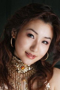 黄金咲ちひろ